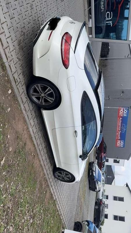 Gebraucht Mercedes C300 245 PS (180 kW) 2016 Weiß Coupé
