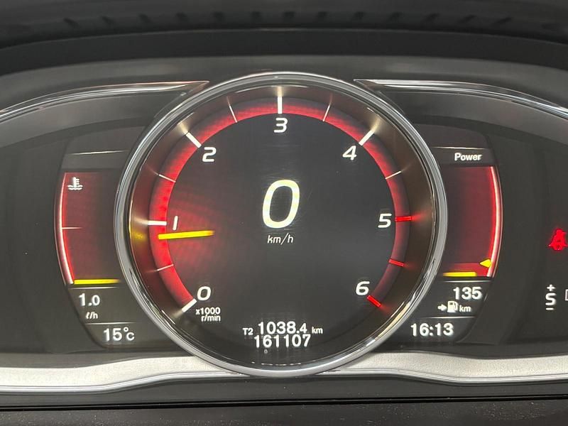 Second-hand Volvo XC60 150 CP (110 kW) 2017 Alb SUV