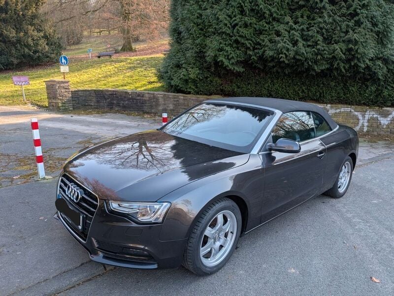 Grau Gebraucht 2015 Audi A5 Cabriolet Sport Cabrio | 16.000 € (Superpreis) - Bild 1/4