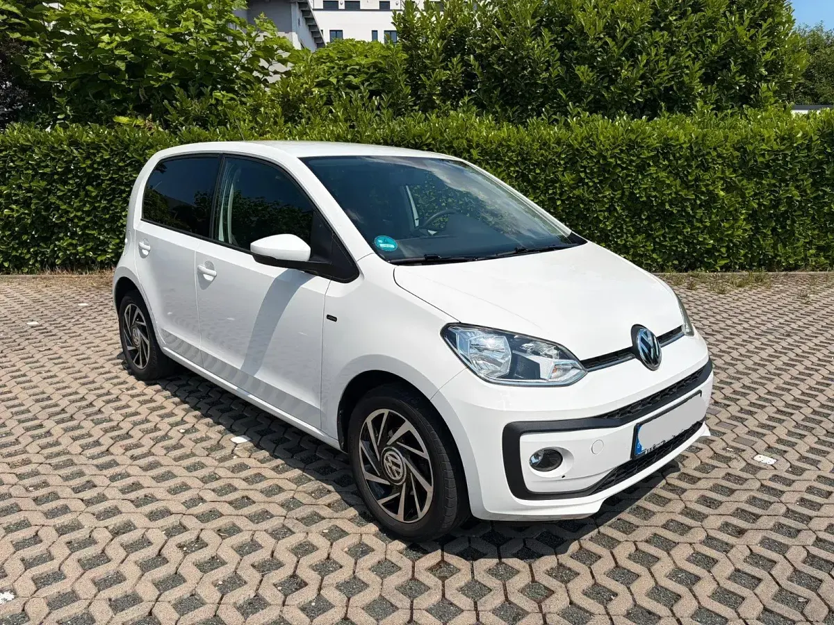 Gebraucht VW up! 60 PS (44 kW) 2018 Weiß Kleinwagen