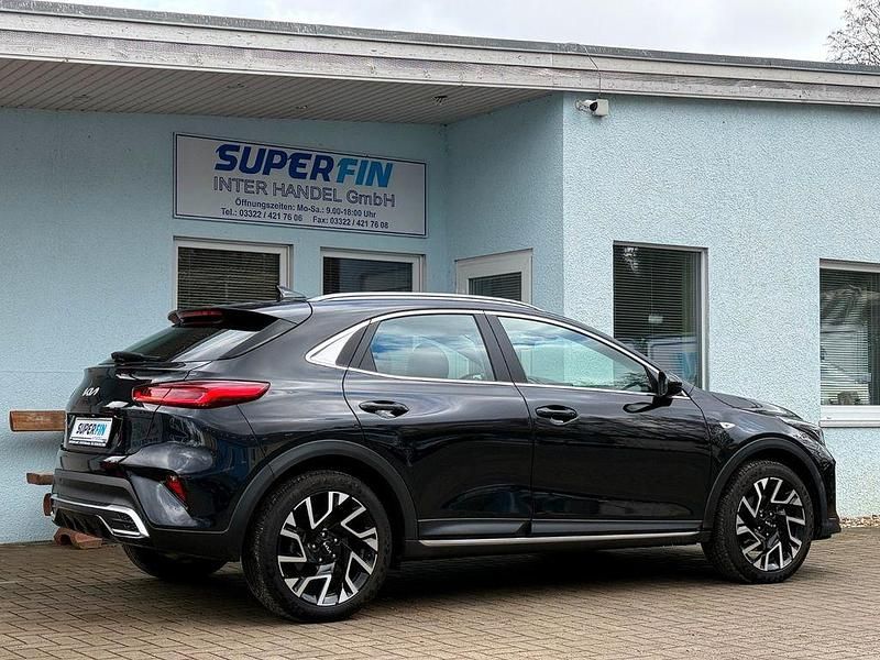 Gebraucht Kia XCeed Vision 160 PS (117 kW) 2023 Schwarz SUV