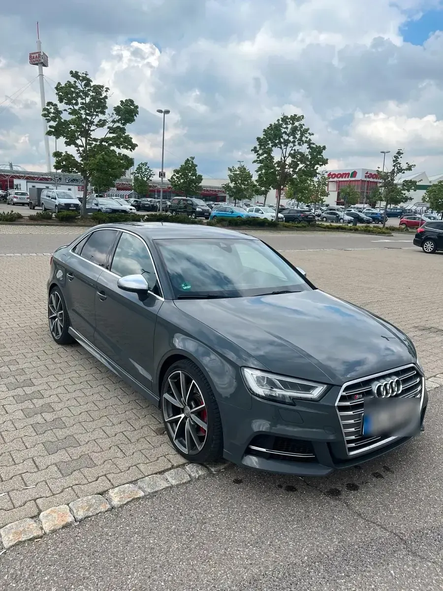 Gebraucht Audi S3 310 PS (228 kW) 2017 Grau Limousine