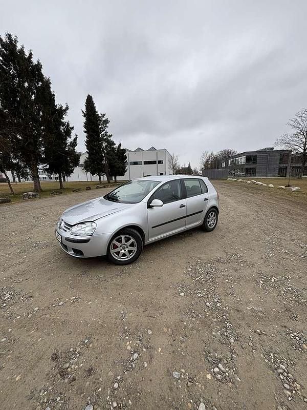 Gebraucht VW Golf IV Comfortline 90 PS (66 kW) 2004 Grau Limousine