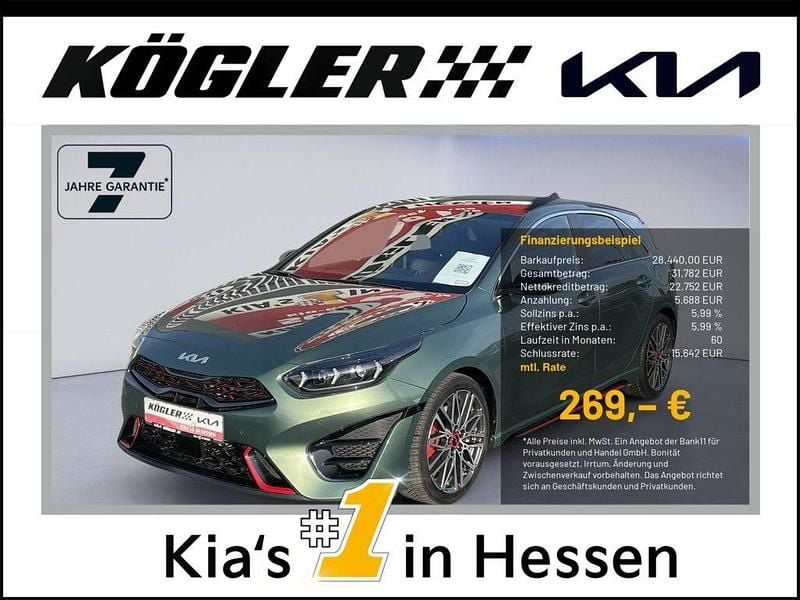 Grün Gebraucht 2022 Kia Ceed GT GT Limousine | 28.440 € (Etwas zu teuer) - Bild 1/3