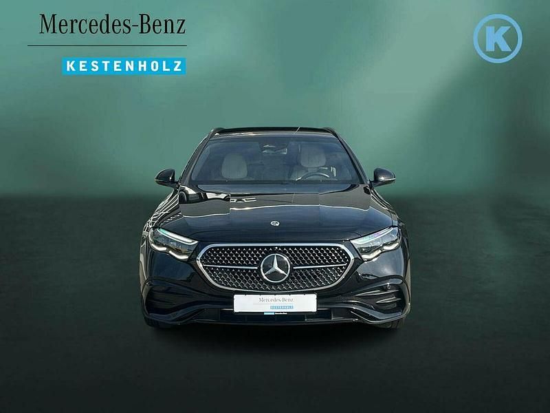 Gebraucht Mercedes E300 AMG 313 PS (230 kW) 2025 Lack obsidianschwarz Kombi