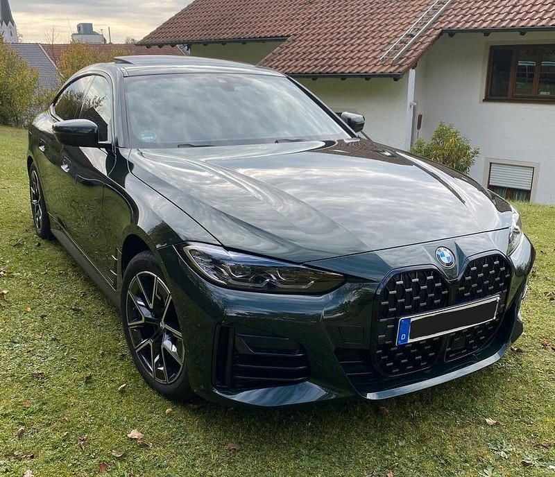 Grün Gebraucht 2023 BMW 420 Shadowline Limousine | 38.500 € (Fairer Preis) - Bild 1/4