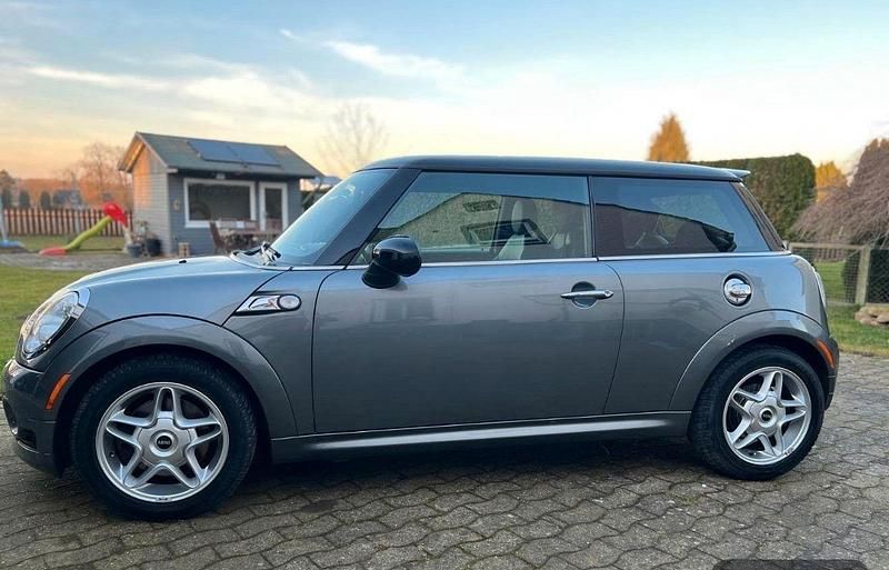 Usata Mini Cooper S 174 CV (127 kW) 2009 Grigio Utilitaria