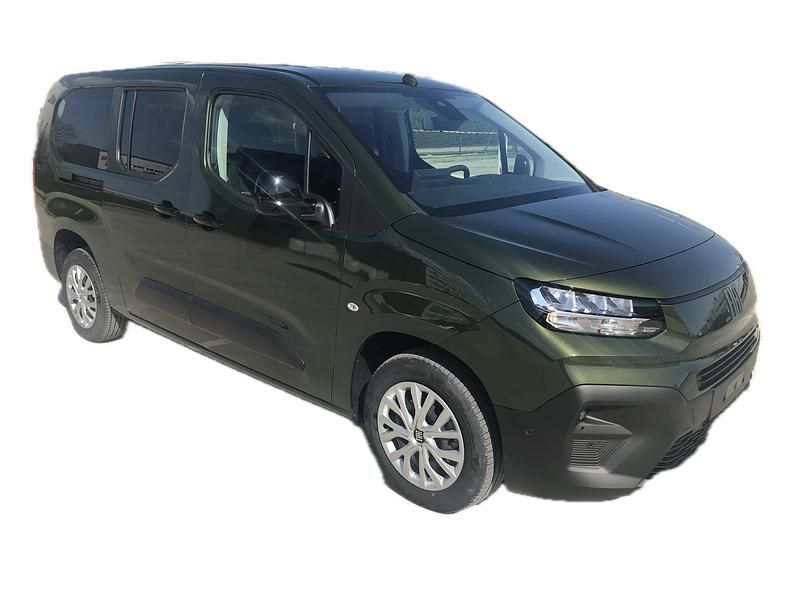 Neu Fiat Doblò Tech 102 PS (75 kW) 2026 550 grün metallic Van / Kleinbus