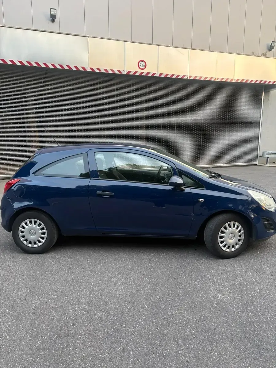 Gebraucht Opel Corsa 69 PS (50 kW) 2011 Blau Kleinwagen