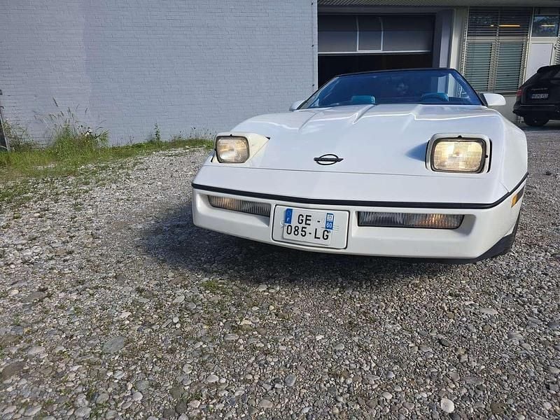 Weiß Gebraucht 1988 Chevrolet Corvette C4 Cabrio | 17.900 € - Bild 1/4