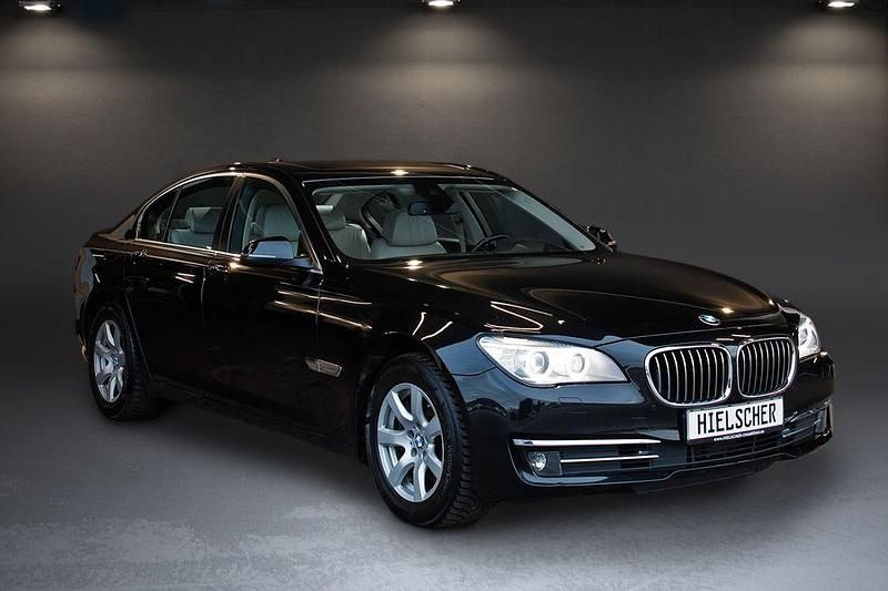 Usata BMW 730 Performance 258 CV (189 kW) 2014 Nero Berlina