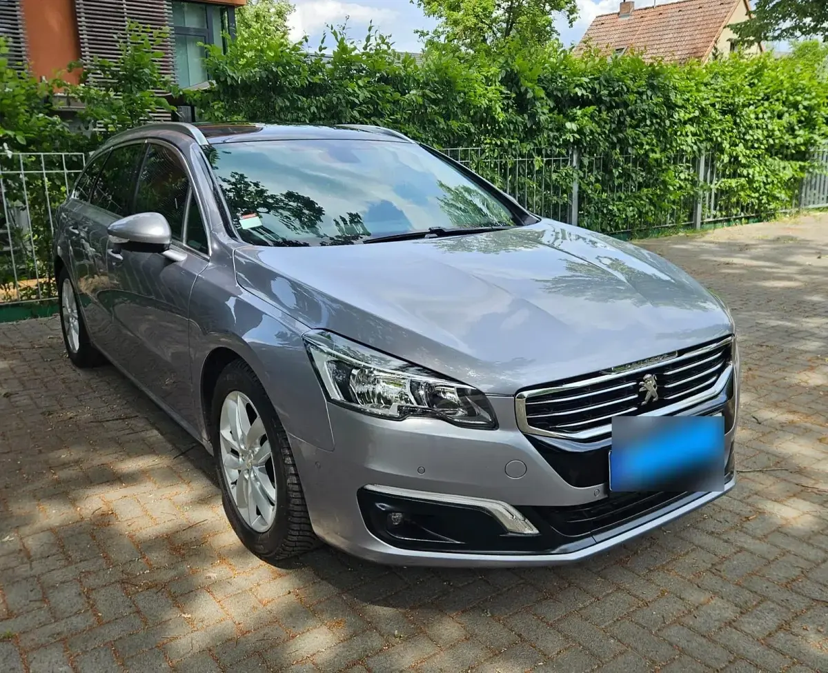 Gebraucht Peugeot 508 120 PS (88 kW) 2017 Grau Kombi
