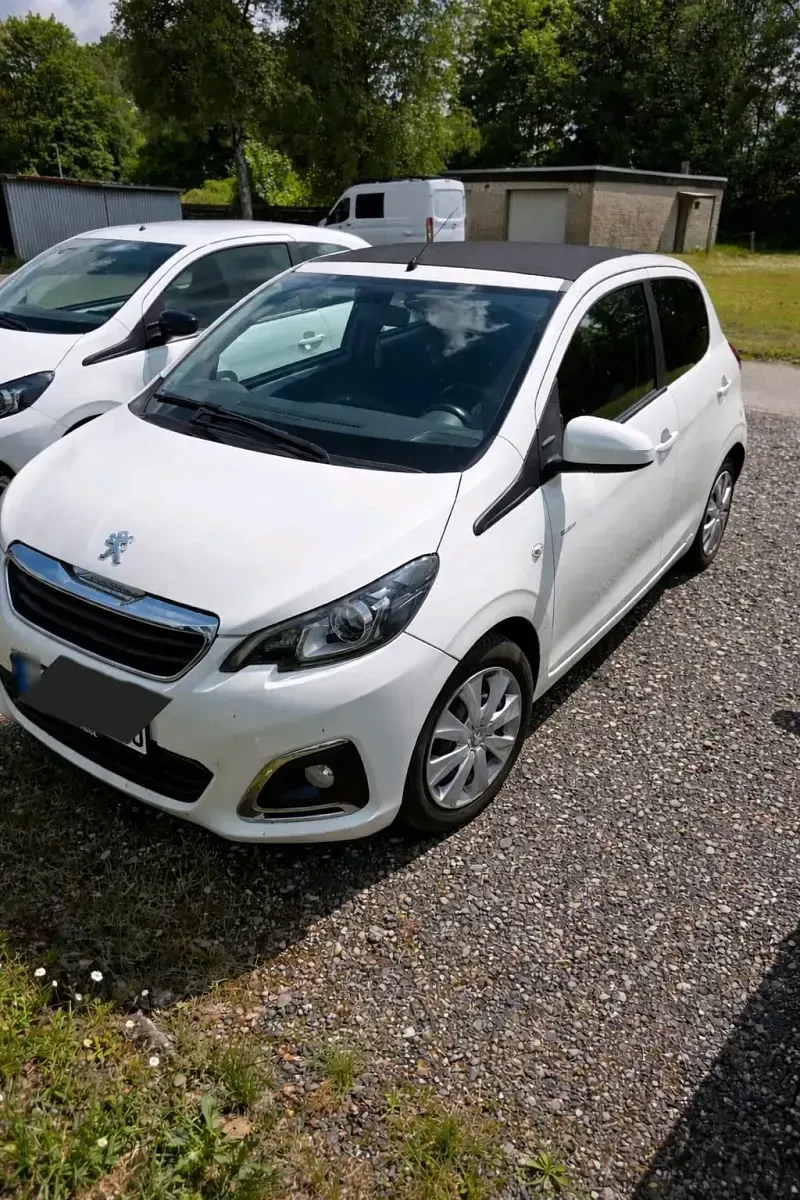 Gebraucht Peugeot 108 Style 72 PS (52 kW) 2019 Weiß Kleinwagen