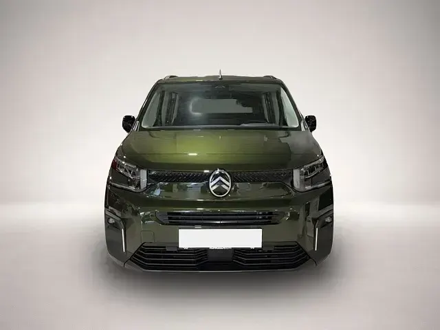 Gebraucht Citroën Berlingo 131 PS (96 kW) 2026 Grün Van / Kleinbus