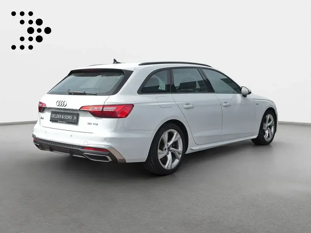 Gebraucht Audi A4 S-Line 163 PS (119 kW) 2022 Ibisweiß Kombi