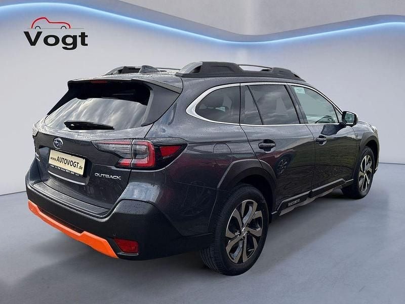 Gebraucht Subaru Outback Platinum 169 PS (124 kW) 2021 Grau Kombi