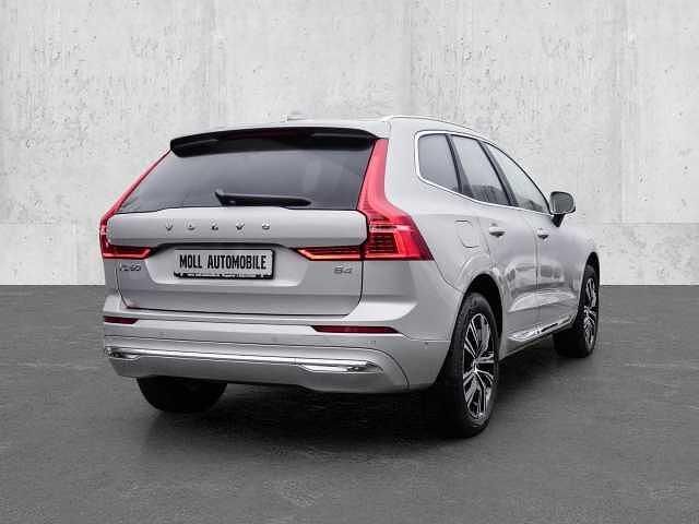 Gebraucht Volvo XC60 145 PS (106 kW) 2023 SUV