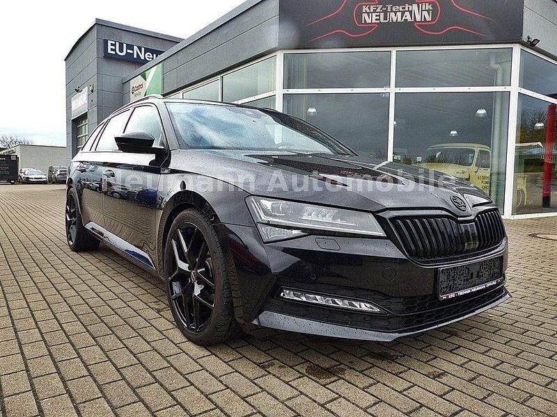 Cerna magic/black magic Gebraucht 2021 Skoda Superb SportLine Kombi | 27.990 € (Fairer Preis) - Bild 1/4