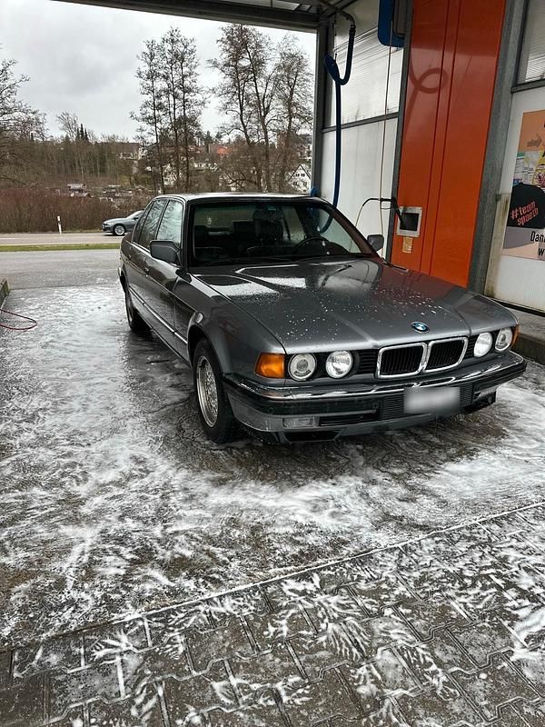 Gebraucht BMW 740 286 PS (210 kW) 1993 Grau Limousine