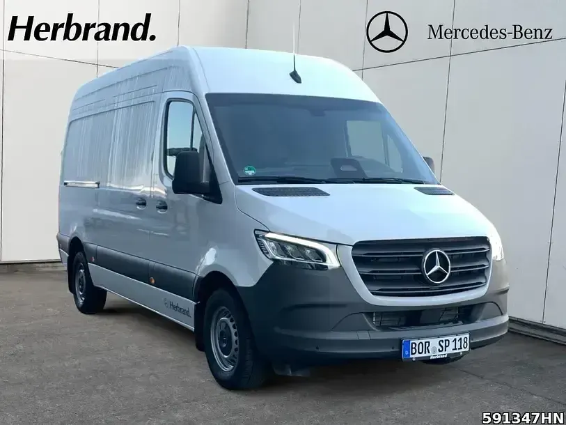Używany Mercedes Sprinter 190 KM (139 kW) 2025 Biały Van