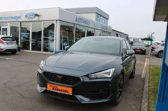 Second-hand Cupra Leon Basis 245 CP (180 kW) 2021 Gri Berlinǎ