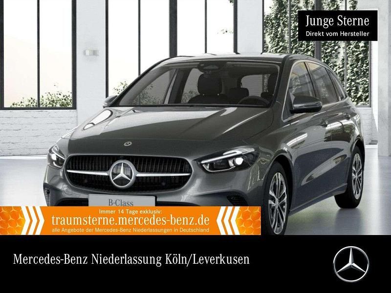 Grau Gebraucht 2024 Mercedes 220 Advanced Limousine | 33.990 € (Fairer Preis) - Bild 1/3