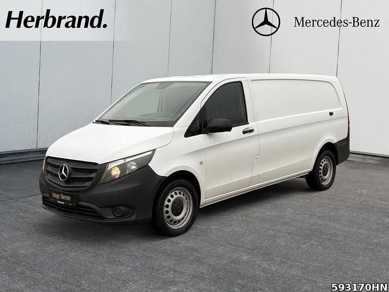 Weiß Gebraucht 2021 Mercedes Vito Van | 31.535 € (Superpreis) - Bild 1/4