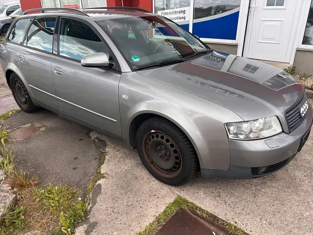 Gebraucht Audi A4 131 PS (96 kW) 2003 Silber Kombi