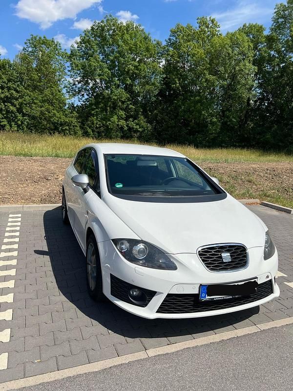 Gebraucht Seat Leon FR 170 PS (125 kW) 2010 Weiß Kleinwagen