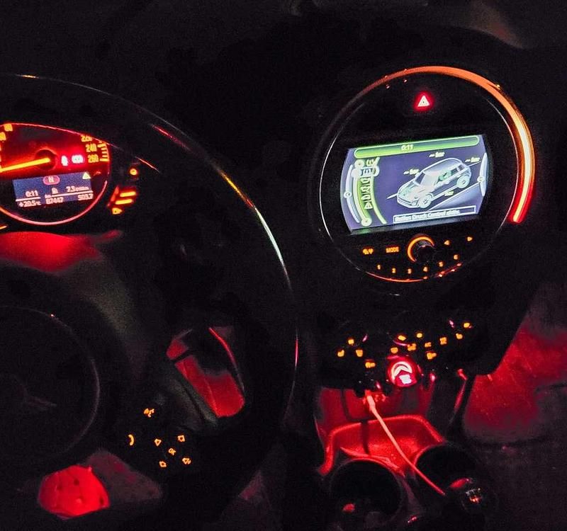 Gebraucht Mini Cooper 136 PS (100 kW) 2016 Grün Kleinwagen