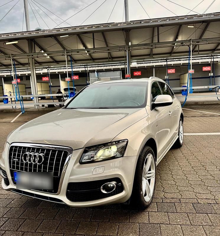 Silber Gebraucht 2012 Audi Q5 S-Line SUV | 14.000 € (Fairer Preis) - Bild 1/4