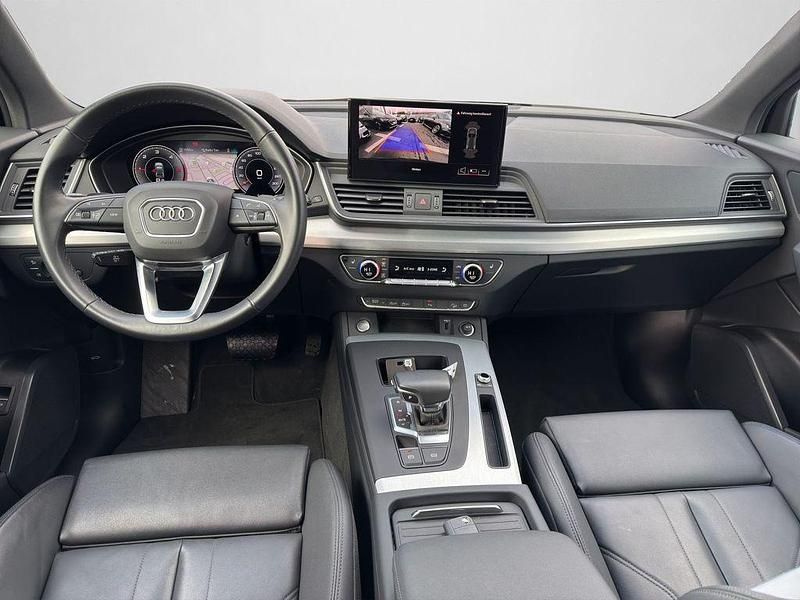 Gebraucht Audi Q5 Ambiente 163 PS (119 kW) 2024 Manhattangrau metallic (metallic) SUV