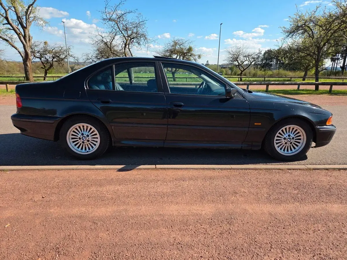Gebraucht BMW 540 Shadowline 286 PS (210 kW) 1997 Schwarz Limousine