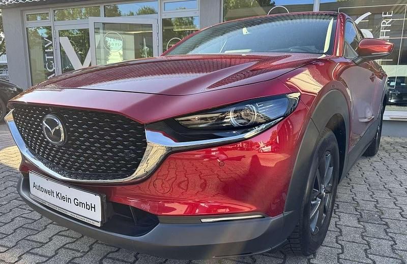 Soul red crystal Gebraucht 2023 Mazda CX-30 Selection SUV | 29.140 € (Teuer) - Bild 1/4