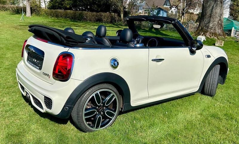 Gebraucht Mini John Cooper Works Chili 192 PS (141 kW) 2017 Weiß Kleinwagen