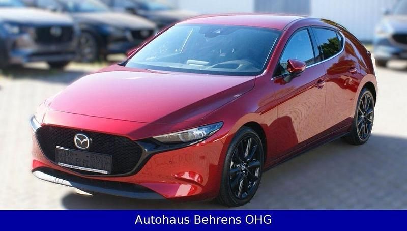 Rot Gebraucht 2021 Mazda 3 Edition Limousine | 22.990 € (Fairer Preis) - Bild 1/4