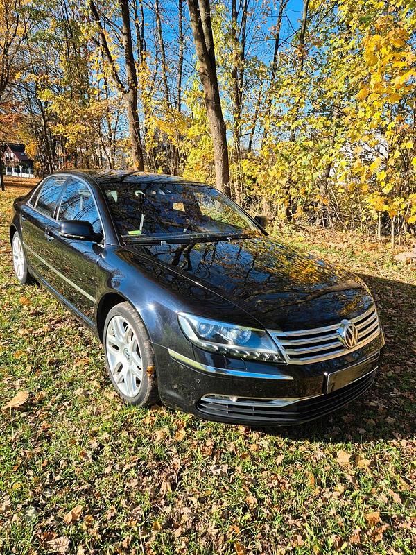Gebraucht VW Phaeton 239 PS (175 kW) 2013 Schwarz Limousine