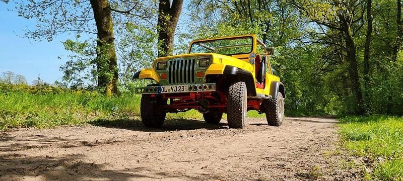 Gelb Gebraucht 1988 Jeep Wrangler SUV | 11.900 € - Bild 1/4