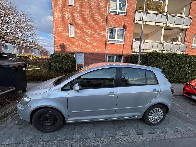 Gebraucht VW Golf IV 102 PS (75 kW) 2005 Grau Kleinwagen