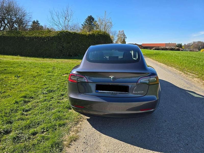 Occasion Tesla Model 3 Performance 377 kW (513 ch) 2022 Gris Berline