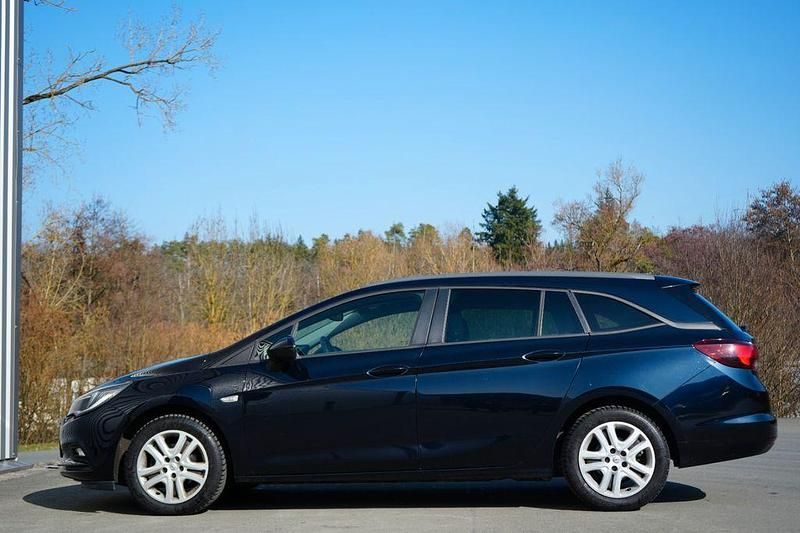 Gebraucht Opel Astra Active 136 PS (100 kW) 2018 Schwarz Limousine