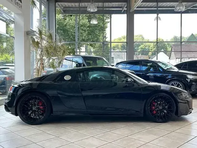 Gebraucht Audi R8 Coupé Ambiente 570 PS (419 kW) 2020 Mythosschwarz metallic Coupé
