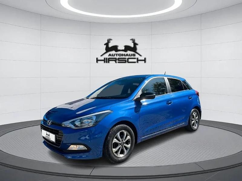 Blau Gebraucht 2018 Hyundai i20 Passion Kleinwagen | 10.690 € (Fairer Preis) - Bild 1/1