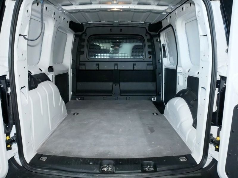 Gebraucht VW Caddy 114 PS (83 kW) 2022 Weiß Van / Kleinbus