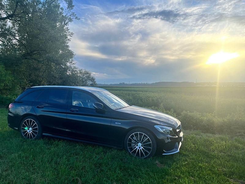 Schwarz Gebraucht 2016 Mercedes C43 AMG AMG Kombi | 22.500 € (Guter Preis) - Bild 1/4