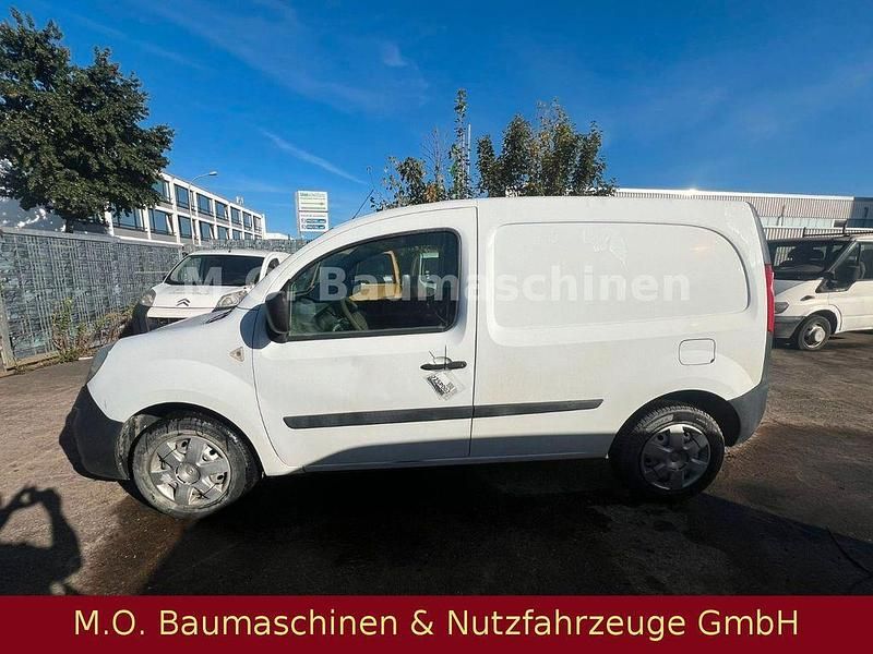 Weiß Gebraucht 2008 Renault Kangoo Van / Kleinbus | 2.380 € (Fairer Preis) - Bild 1/4