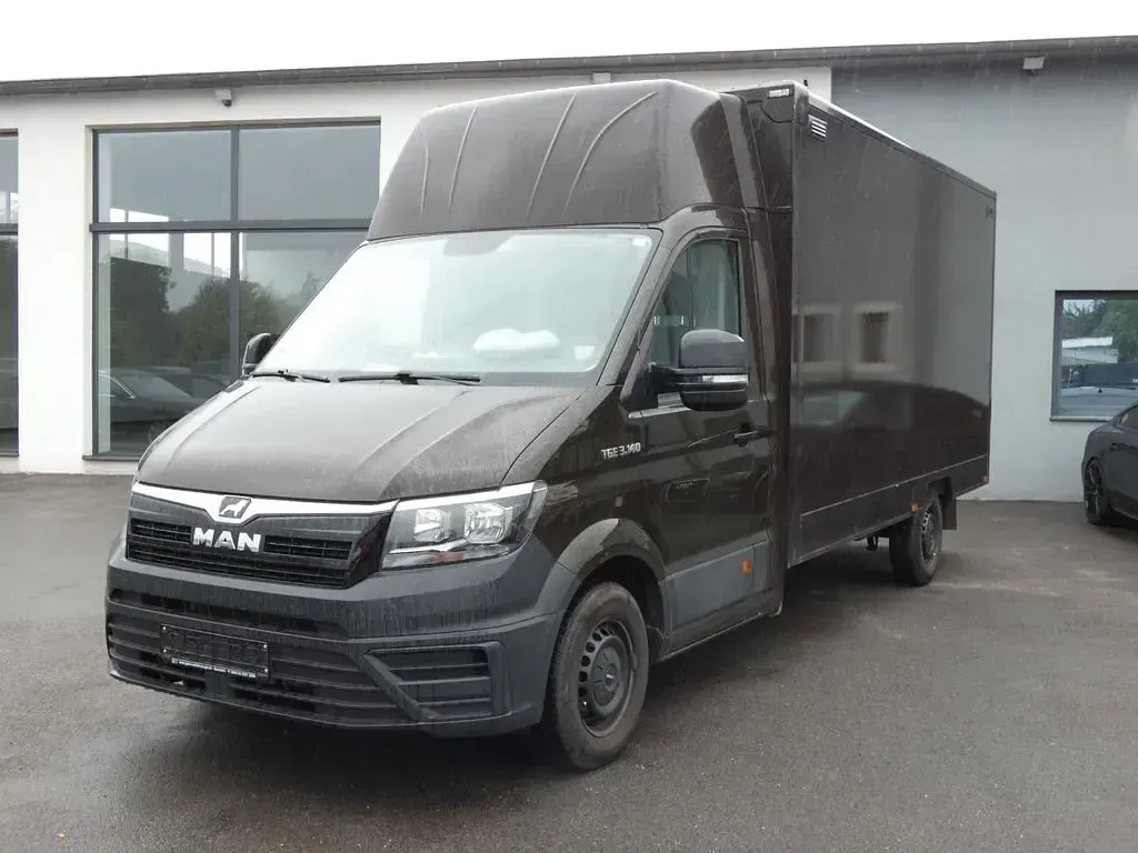 Gebraucht MAN TGE 140 PS (102 kW) 2020 Braun Van