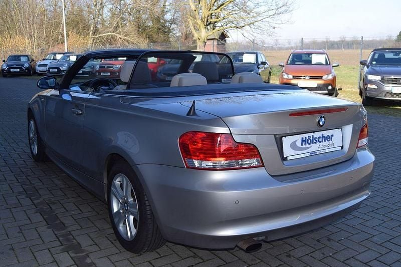 Gebraucht BMW 118 Cabriolet Performance 143 PS (105 kW) 2008 Braun Cabrio