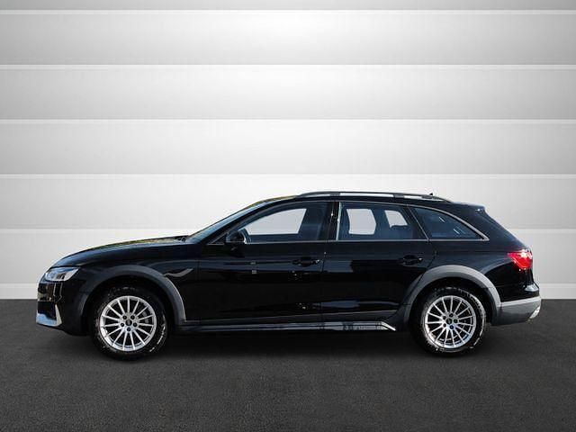 Gebraucht Audi A4 Allroad Basis 204 PS (150 kW) 2022 Schwarz Kombi