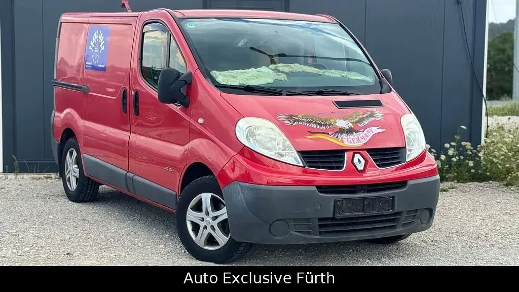 Gebraucht Renault Trafic 145 PS (106 kW) 2010 Rot Van / Kleinbus